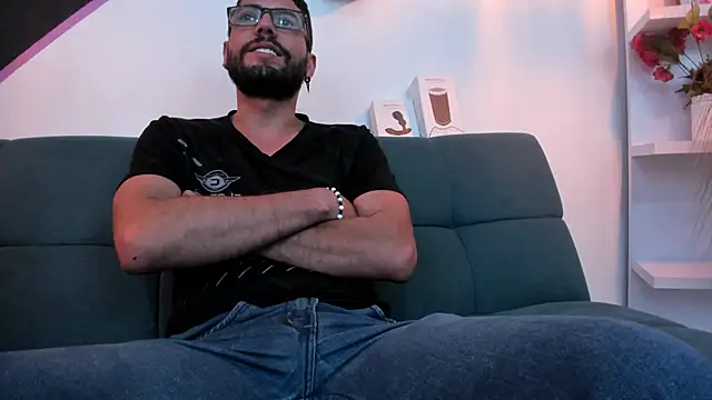 DanteWinter online show from 09-18-25, 04:37