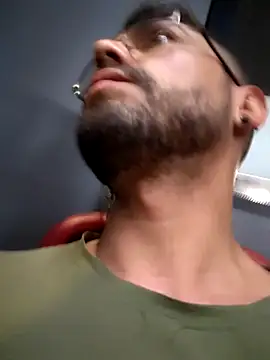 Snapshot of DanteWinter chatting on 02-21-26, 02:13 DanteWinter online show from 02-21-26, 02:13