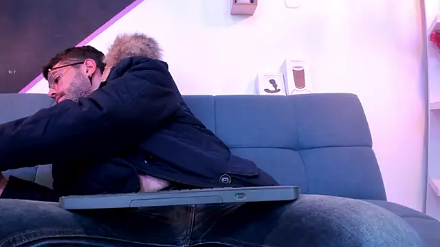 DanteWinter online show from 10-04-25, 03:41