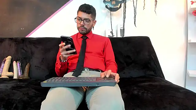 DanteWinter online show from 10-27-25, 03:29