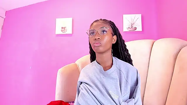 MarianRosse online show from 10-11-25, 06:09