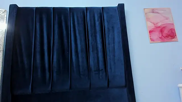 Snapshot of MarianRosse chatting on 01-31-26, 07:12 MarianRosse online show from 01-31-26, 07:12