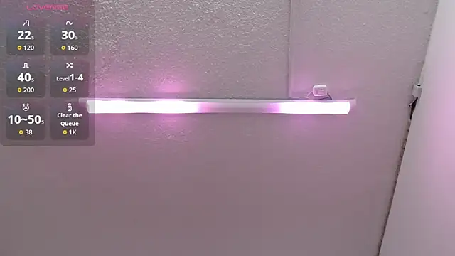 Snapshot of XBODTRIIPX chatting on 02-18-26, 09:44 XBODTRIIPX online show from 02-18-26, 09:44