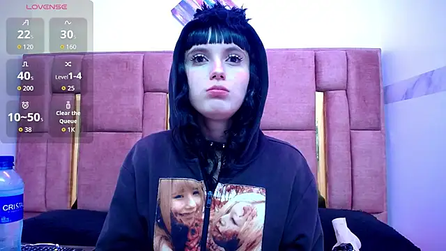 Snapshot of XBODTRIIPX chatting on 11-08-25, 03:10 XBODTRIIPX online show from 11-08-25, 03:10