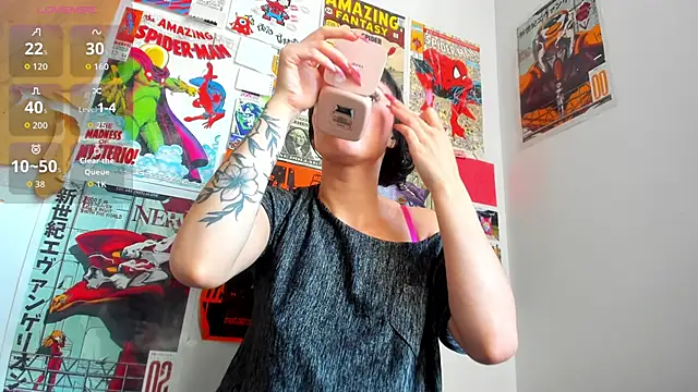 Snapshot of XBODTRIIPX chatting on 02-25-26, 10:09 XBODTRIIPX online show from 02-25-26, 10:09