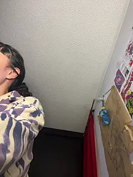 Snapshot of XBODTRIIPX chatting on 02-01-26, 04:11 XBODTRIIPX online show from 02-01-26, 04:11