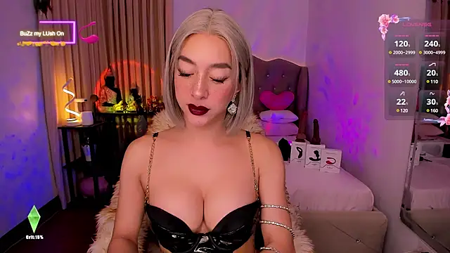 Dream Goddess online show from 03-09-25, 01:59