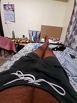 Snapshot of roshankakol chatting on 11-17-25, 07:18 roshankakol online show from 11-17-25, 07:18