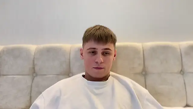 Tyler Garner online show from 09-12-25, 01:33