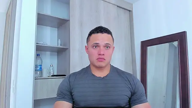 Snapshot of KingLevi01 chatting on 01-31-26, 08:18 KingLevi01 online show from 01-31-26, 08:18