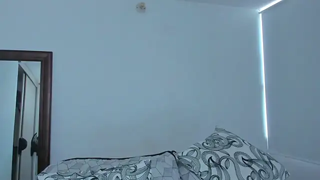 KingLevi01 online show from 04-12-26, 08:23