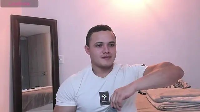 KingLevi01 online show from 09-19-25, 10:36