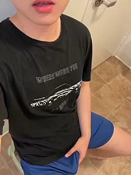 Pikachu19yo online show from 09-23-25, 02:07