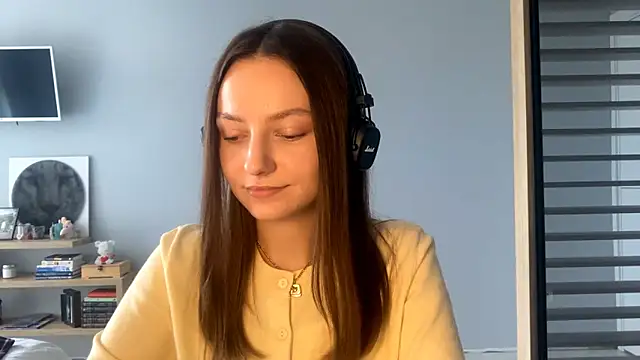 Snapshot of SoulHiperAgne_ chatting on 10-16-25, 11:51 SoulHiperAgne online show from 10-16-25, 11:51