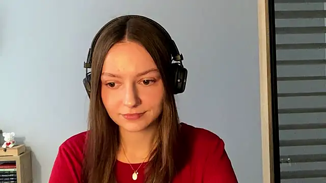 Snapshot of SoulHiperAgne_ chatting on 10-08-25, 01:12 SoulHiperAgne online show from 10-08-25, 01:12