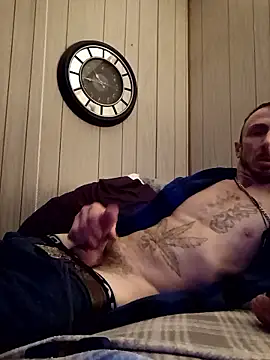 Mrluckstick online show from 01-10-26, 03:51