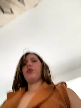 Charlottediolet online show from 09-23-25, 11:06