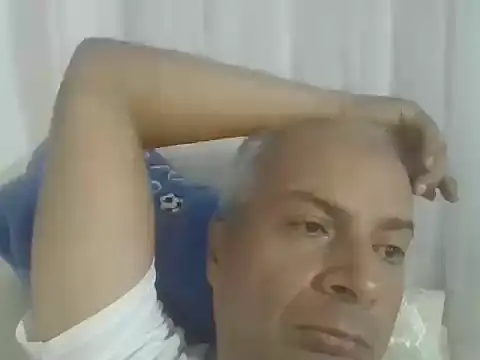 Snapshot of ALFRERM chatting on 09-14-25, 01:28 ALFRERM online show from 09-14-25, 01:28