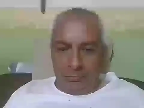 Snapshot of ALFRERM chatting on 09-09-25, 02:43 ALFRERM online show from 09-09-25, 02:43