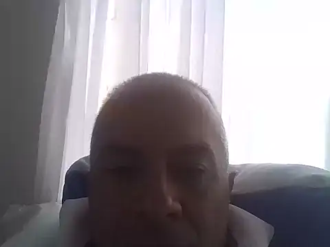 Snapshot of ALFRERM chatting on 10-26-25, 06:30 ALFRERM online show from 10-26-25, 06:30