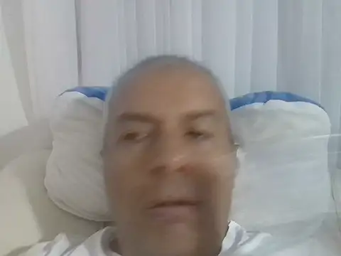 Snapshot of ALFRERM chatting on 09-10-25, 02:21 ALFRERM online show from 09-10-25, 02:21