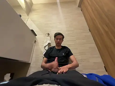 hornymagicalonso online show from 03-04-26, 08:00