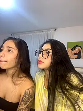 Sweet and Rous0 online show from 10-04-25, 04:14