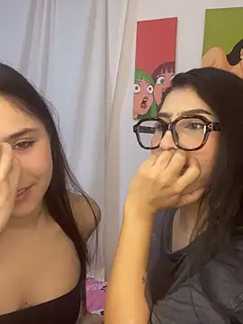 Sweet and Rous0 online show from 10-17-25, 03:43