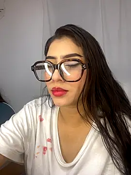 Sweet and Rous0 online show from 10-31-25, 04:42