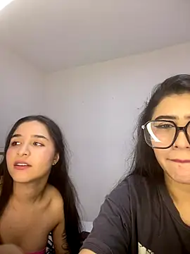 Sweet and Rous0 online show from 12-23-25, 02:44