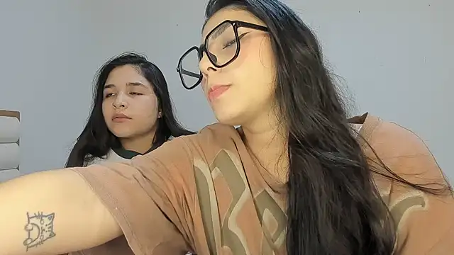 Sweet and Rous0 online show from 02-06-26, 03:24