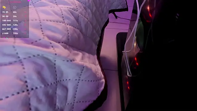 Ambeer fox  online show from 04-04-26, 01:06