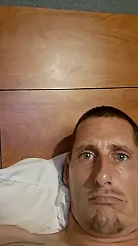 Snapshot of majestic4u chatting on 07-21-26, 04:47 majestic4u online show from 07-21-26, 04:47