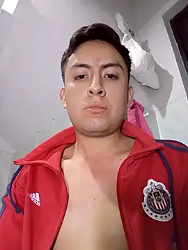 Snapshot of aczinovelez342 chatting on 10-09-25, 05:30 aczinovelez342 online show from 10-09-25, 05:30