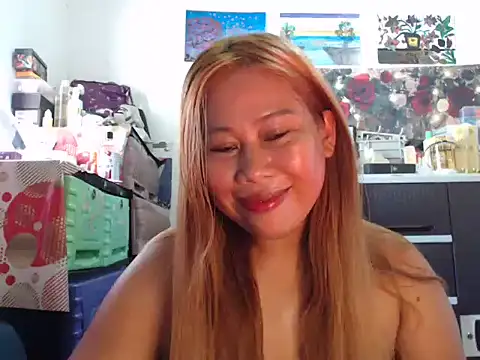 Snapshot of filipina_beauty chatting on 06-02-26, 04:01 filipina beauty online show from 06-02-26, 04:01