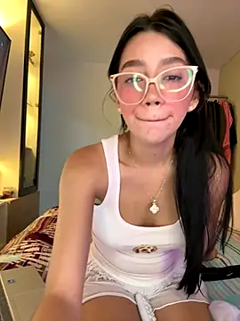 Min junn online show from 09-23-25, 01:56