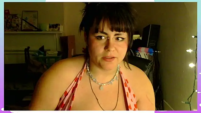 PeakoBunny online show from 11-09-25, 03:10