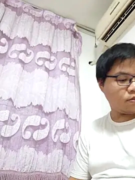  KaiXin  online show from 10-28-25, 01:32