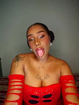 Snapshot of Queen_Amara chatting on 01-07-26, 03:44 Queen Amara online show from 01-07-26, 03:44