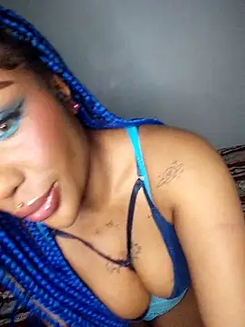 Queen Amara online show from 04-05-26, 03:35