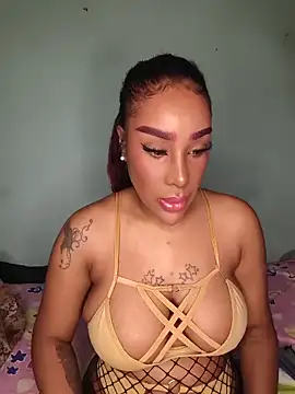 Snapshot of Queen_Amara chatting on 09-14-25, 11:49 Queen Amara online show from 09-14-25, 11:49