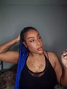 Queen Amara online show from 04-02-26, 03:35