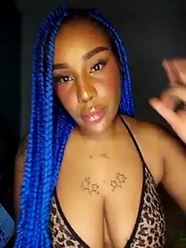 Queen Amara online show from 03-18-26, 04:15