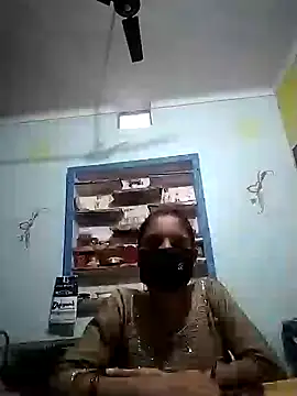 Snapshot of Komal-Rajput chatting on 09-09-25, 12:58 Komal-Rajput online show from 09-09-25, 12:58