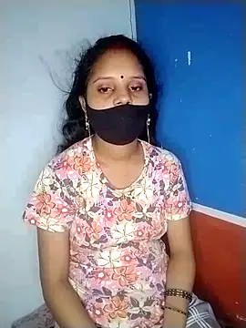 Snapshot of Komal-Rajput chatting on 09-25-25, 07:31 Komal-Rajput online show from 09-25-25, 07:31