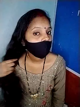 Snapshot of Komal-Rajput chatting on 10-06-25, 06:30 Komal-Rajput online show from 10-06-25, 06:30