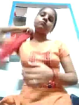 Snapshot of Komal-Rajput chatting on 09-17-25, 05:37 Komal-Rajput online show from 09-17-25, 05:37