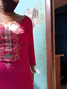 Komal-Rajput online show from 11-14-25, 07:34