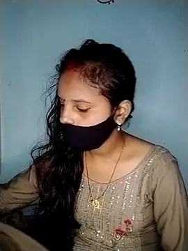 Snapshot of Komal-Rajput chatting on 10-30-25, 11:30 Komal-Rajput online show from 10-30-25, 11:30