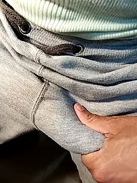 Gallo001 online show from 11-25-25, 03:07